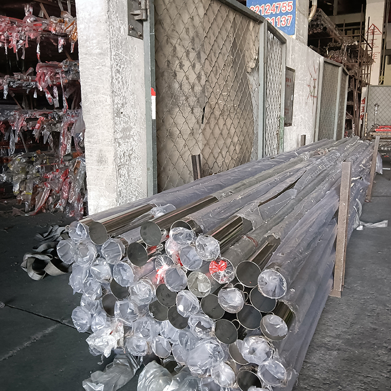 310S high quality stainless steel pipe