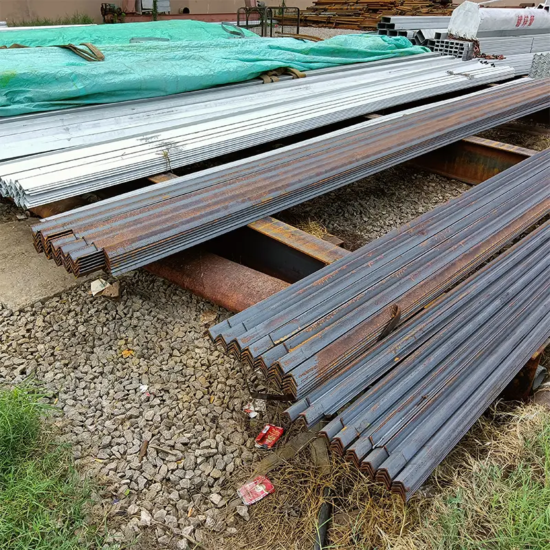 High-quality Carbon Steel Angle Manufactured with Advanced Technology for Superior Quality